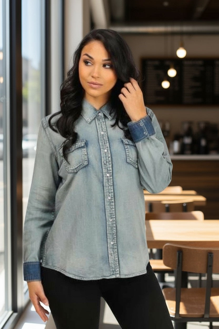 Long sleeve snap Button Down Light Weight shirt