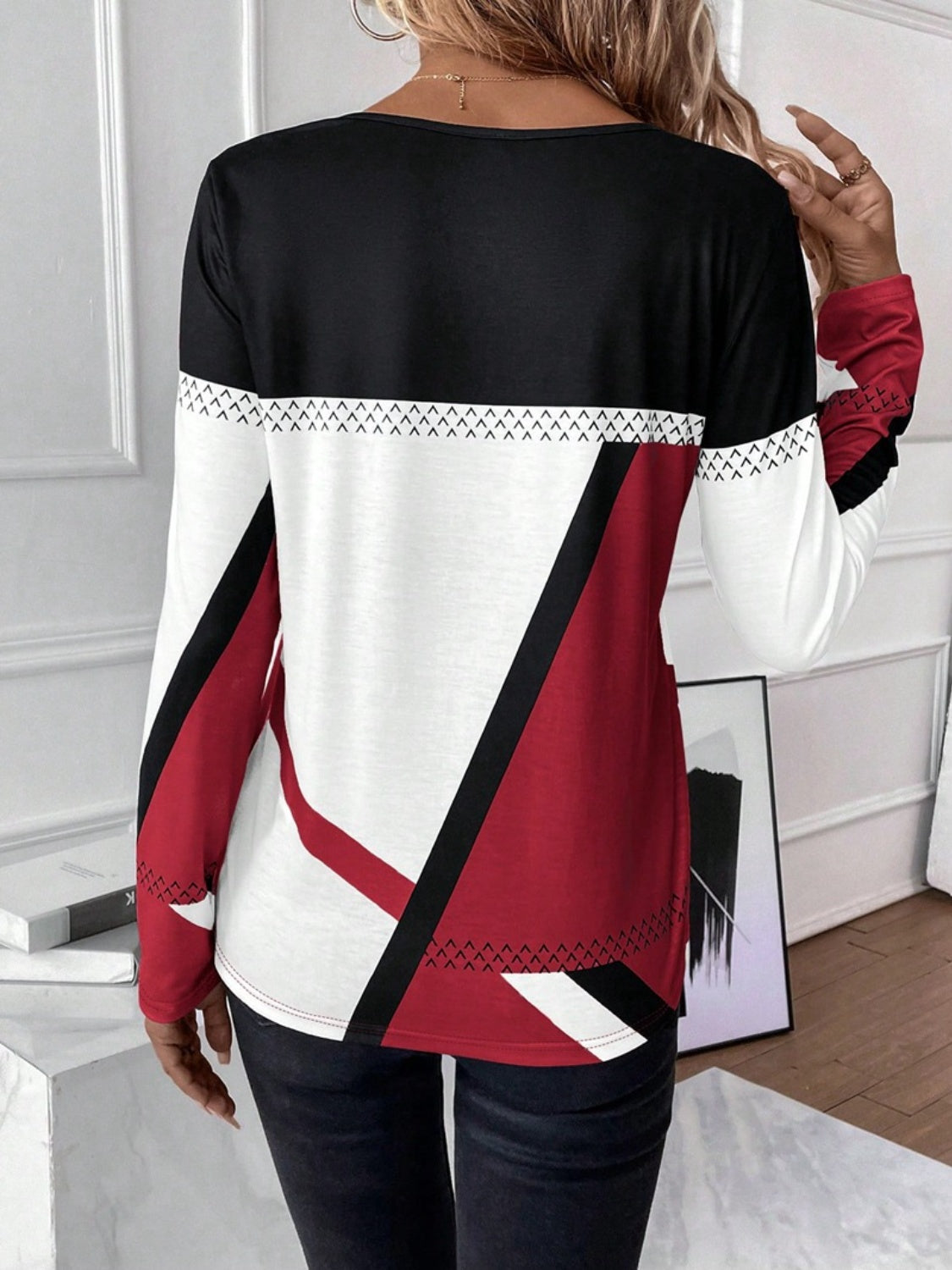 Contrast Round Neck Long Sleeve Top