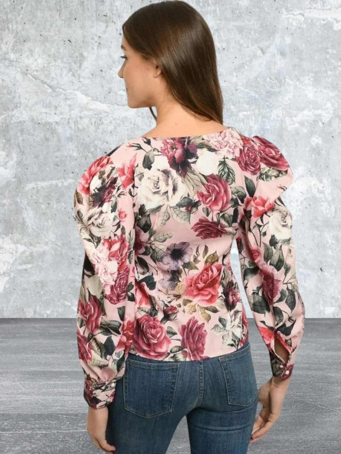 Long sleeve v-neck floral print top