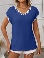 Short Sleeve Contrast Trim V-Neck Knit Top