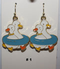Pair of duck-shaped earrings 