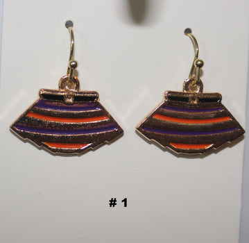 Pair of handmade earrings with striped design 