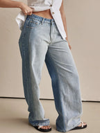 Women's Contrast Straight Leg Jeans with Pockets