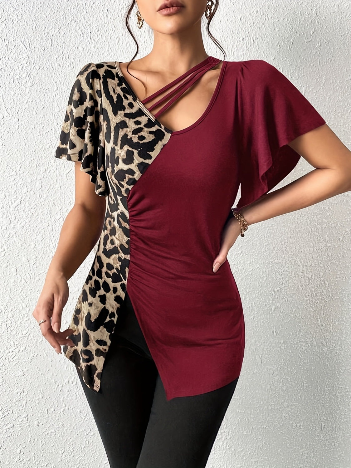 Short Sleeve Ruched Leopard Top