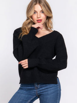 Long Seelve V-neck Sweater