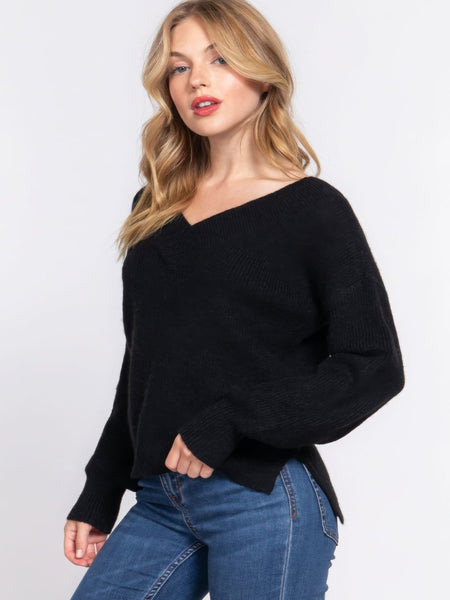 Long Seelve V-neck Sweater