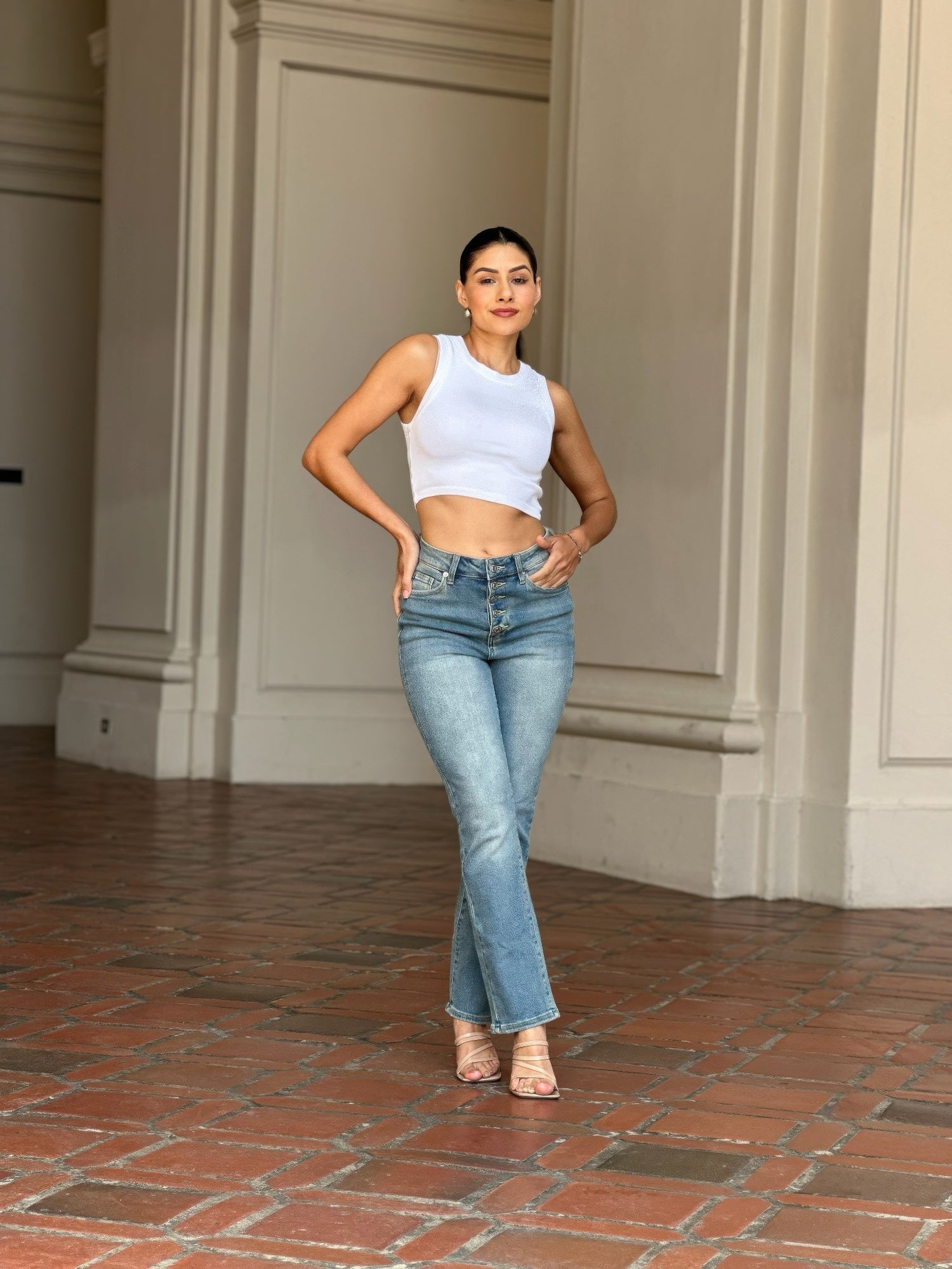 Women's High Rise Straight Leg cut Denim Jeans