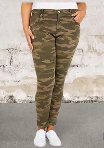 Plus 311 shaping skinny jeans camo printed