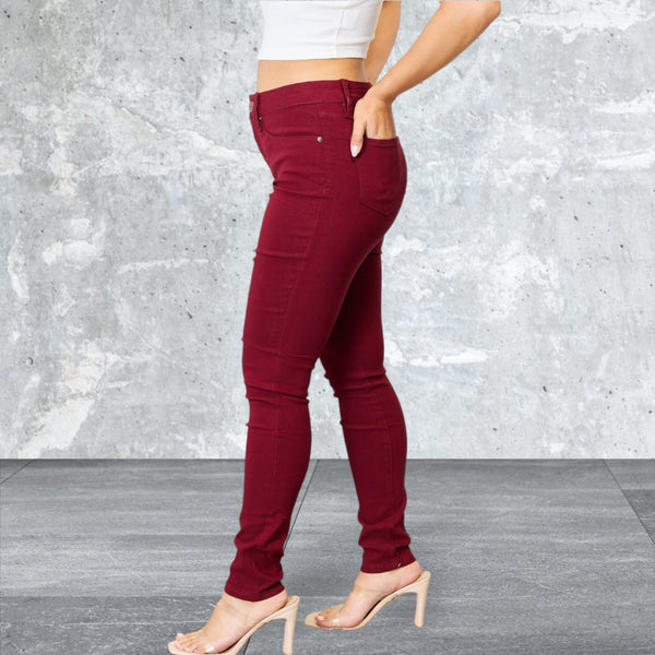 Women's Skinny Slightly Stretch Jeans With Pockets