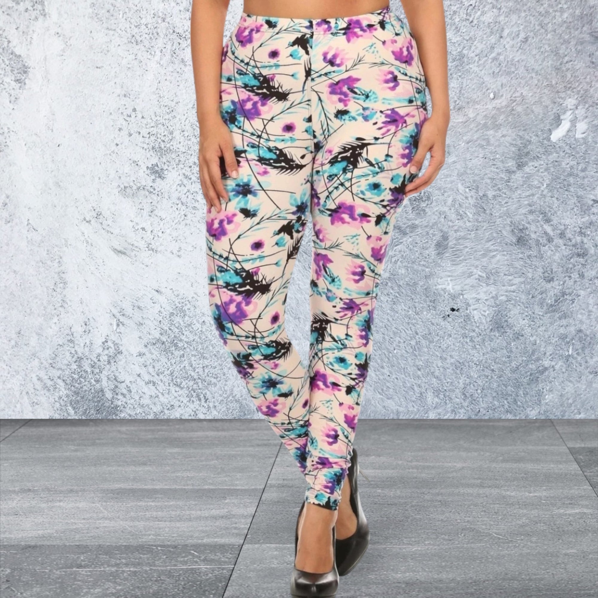 Plus Size Floral Print Leggings