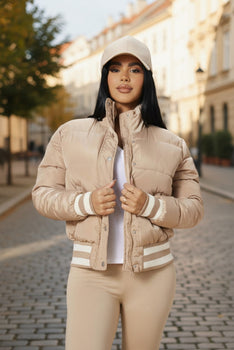 Women's Puffer Jacket Snap Button And Zipper Closure