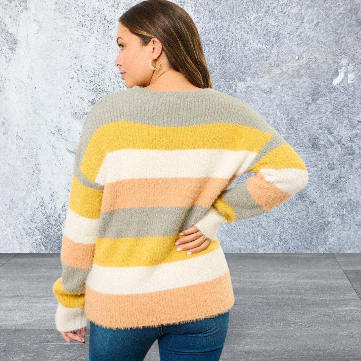 Long Sleeve Round Neck Colorblock Pullover Sweater