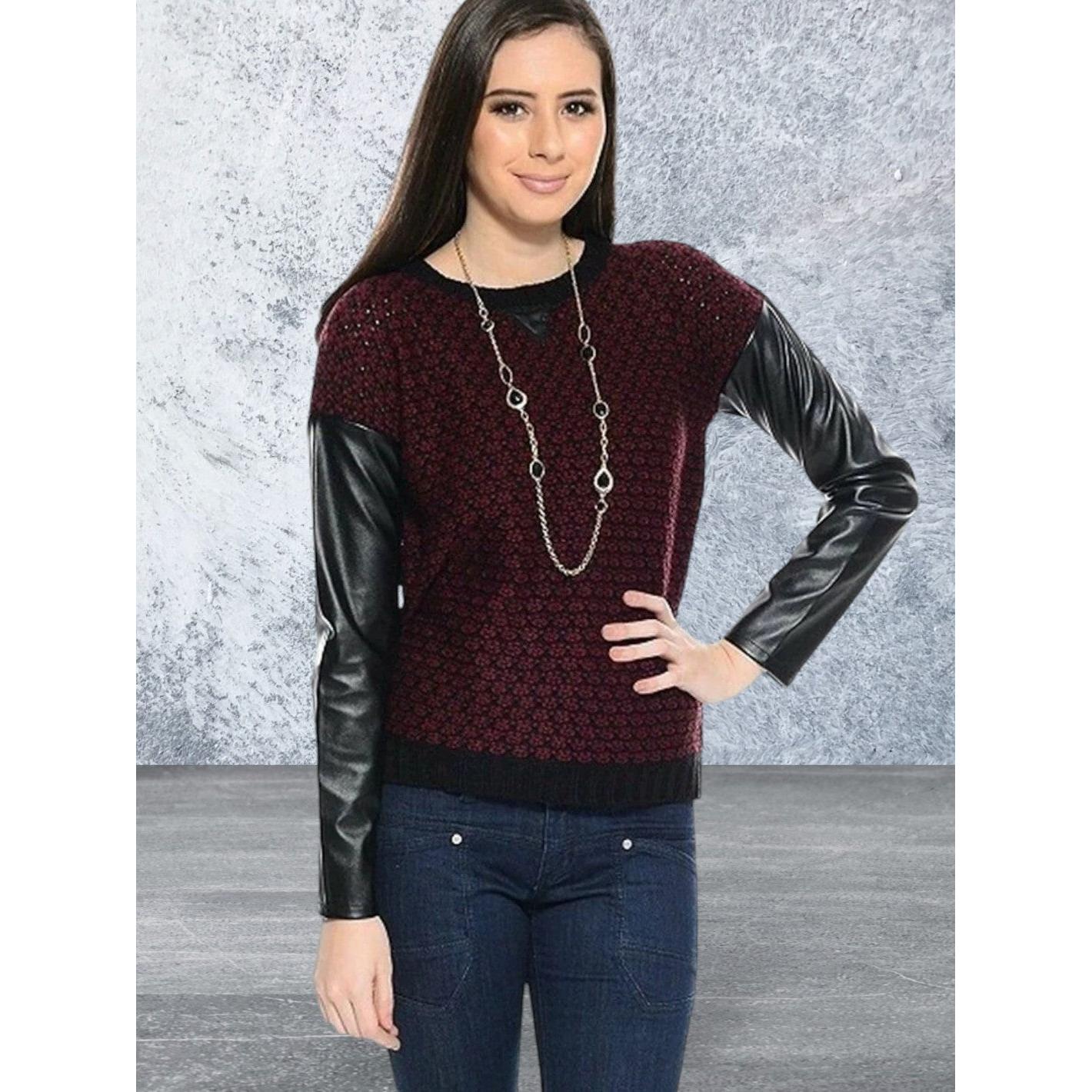 Juniors long sleeve knitted sweater