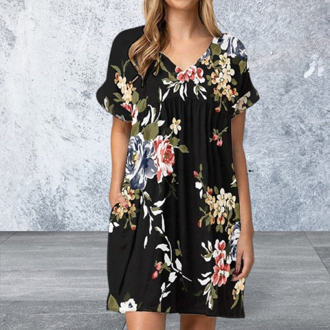 Plus Size Short Sleeve Black V Neck Mini Dress