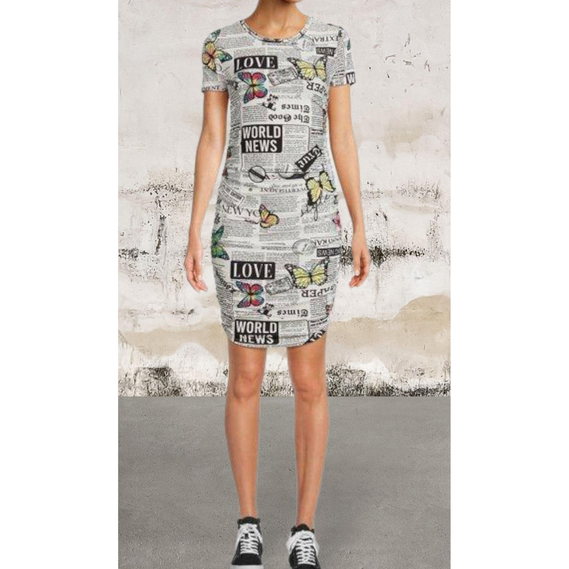 Short sleeve newspaper ruched dress