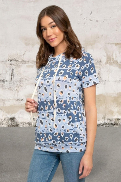 Short sleeve lightweight hooded top