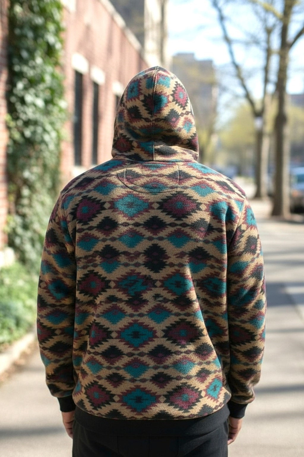Mend's Aztec Diamond Print Hoodie