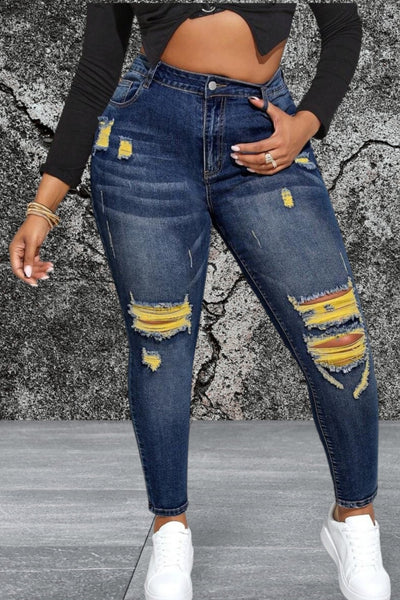 Plus Size Women Distressed Pocket Skinny Jeans