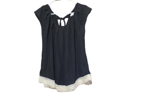 Cap sleeve tie v back lose top with lace bottom