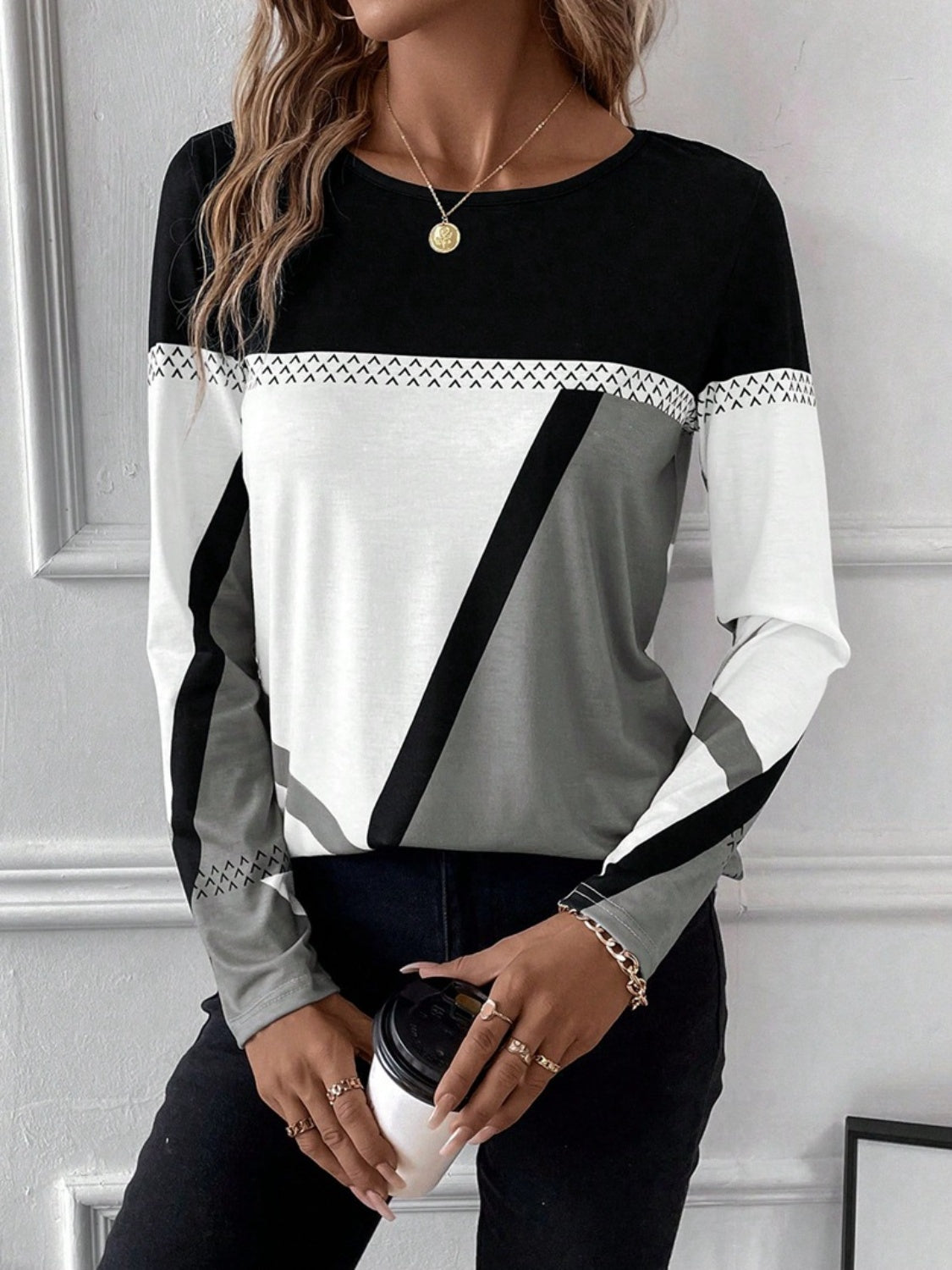 Contrast Round Neck Long Sleeve Top