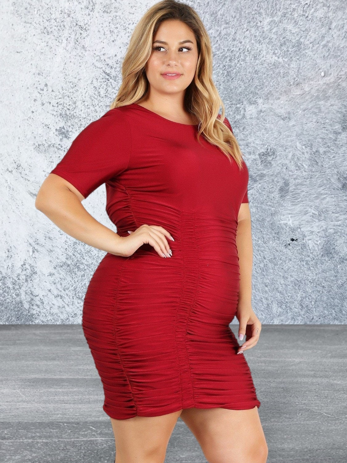 Plus Size Short Sleeve Bodycon Mini Dress