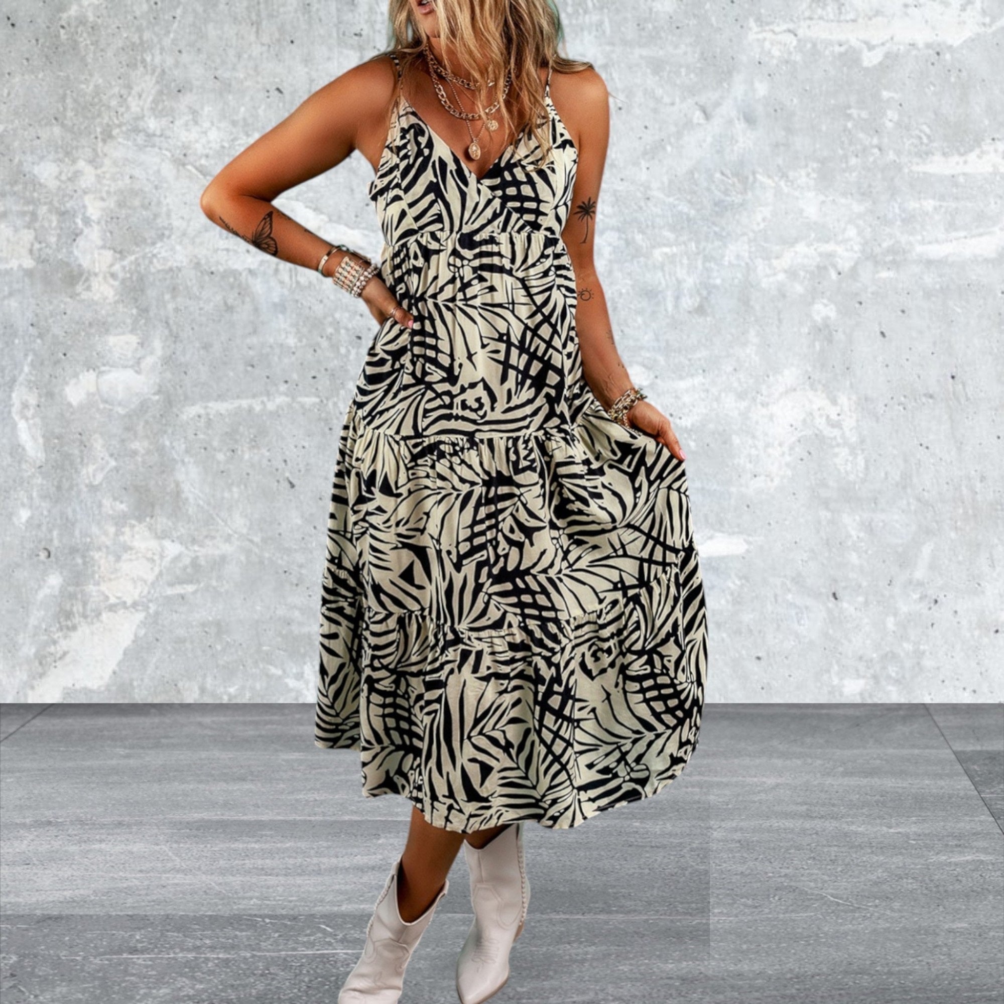 Women's V Neck Spaghetti Straps Tiered Dress