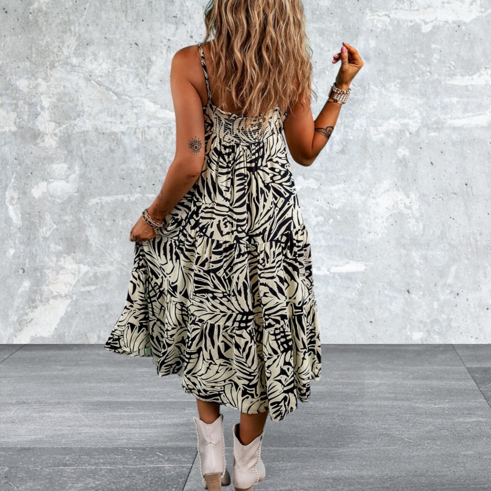 Women's V Neck Spaghetti Straps Tiered Dress