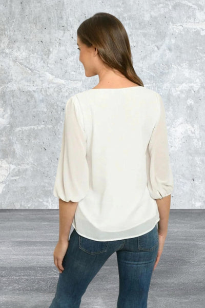 White half sleeve scoop neck top