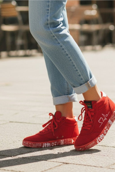 Womens Heart Print Love Charm Sneakers