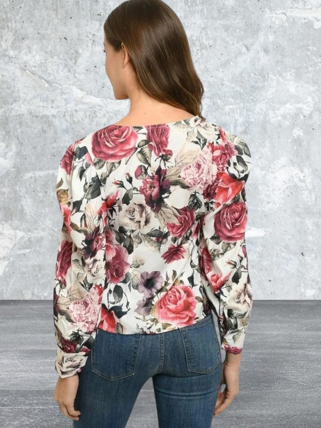 Long sleeve v-neck floral print top