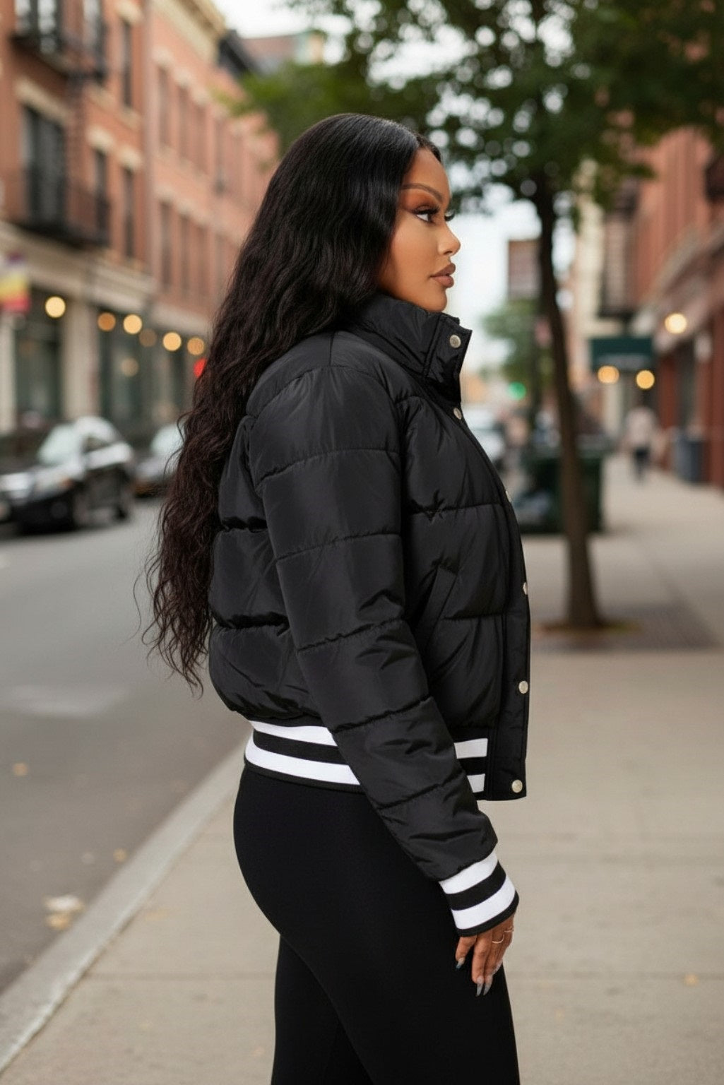 Women's Puffer Jacket Snap Button And Zipper Closure