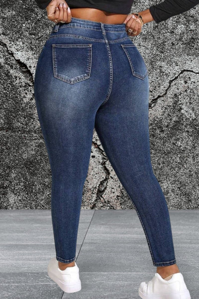Plus Size Women Distressed Pocket Skinny Jeans