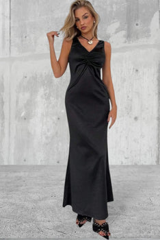 Sleeveless Long V-Neck Slim Fit Party Dress