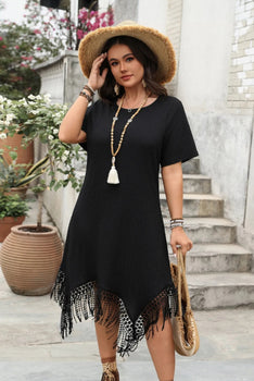 Plus Size Round Neck Short Sleeve Midi Dress
