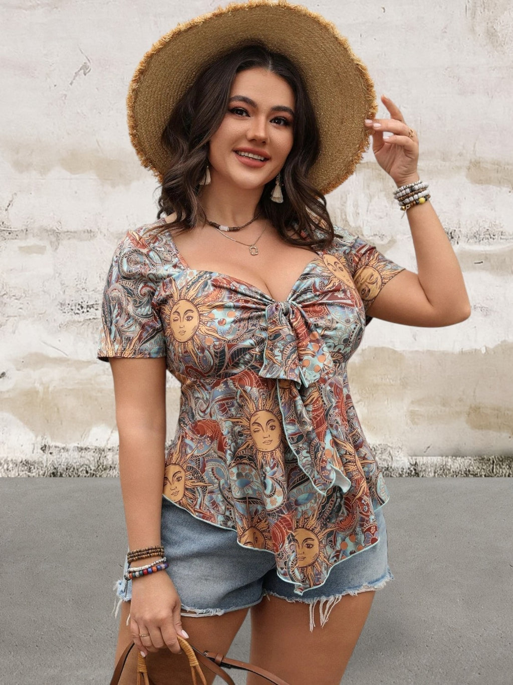 Plus Size Short Sleeve Printed Sweetheart Neck Top