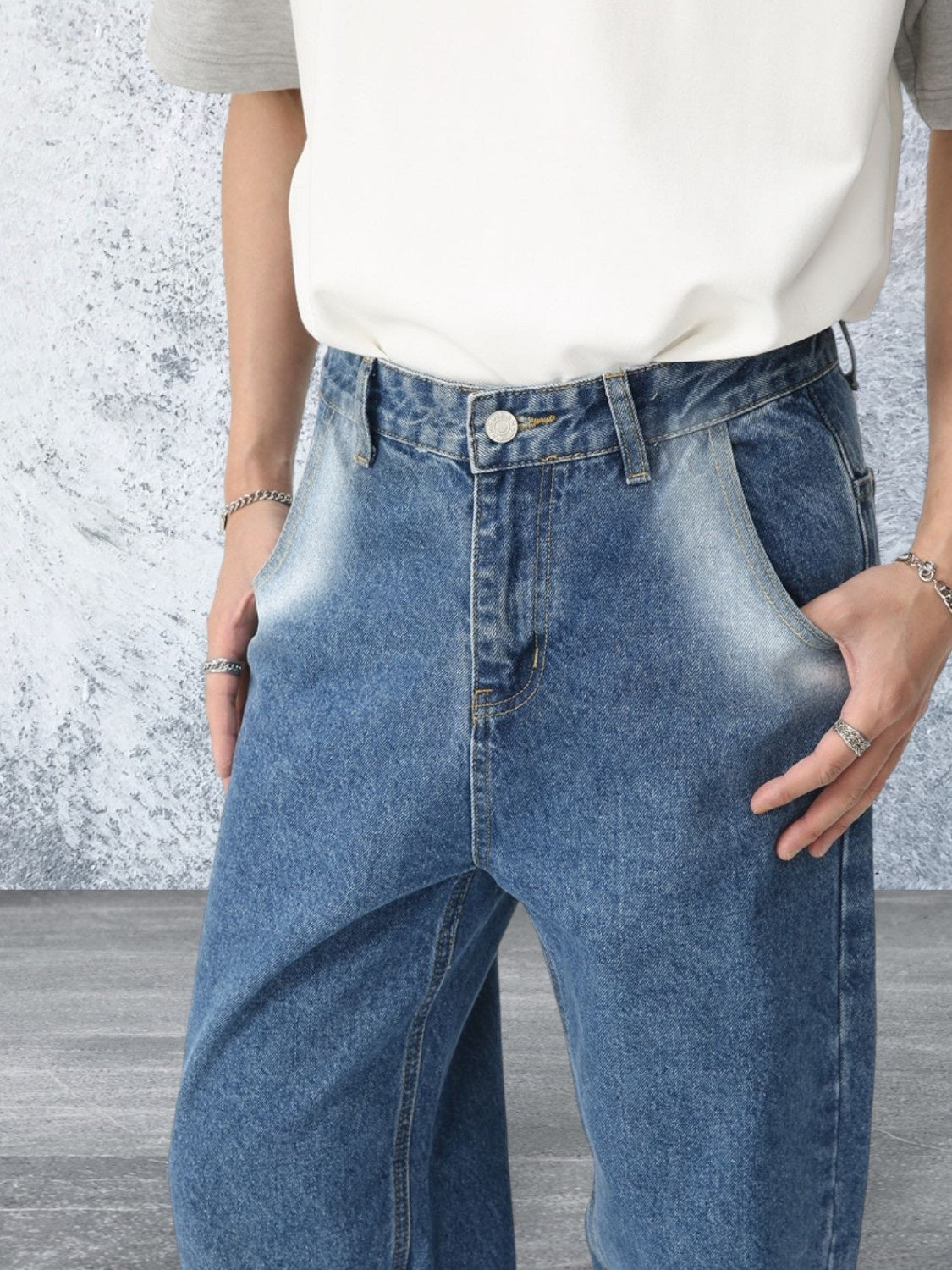 Men's Denim Washed Straight Leg Jeans