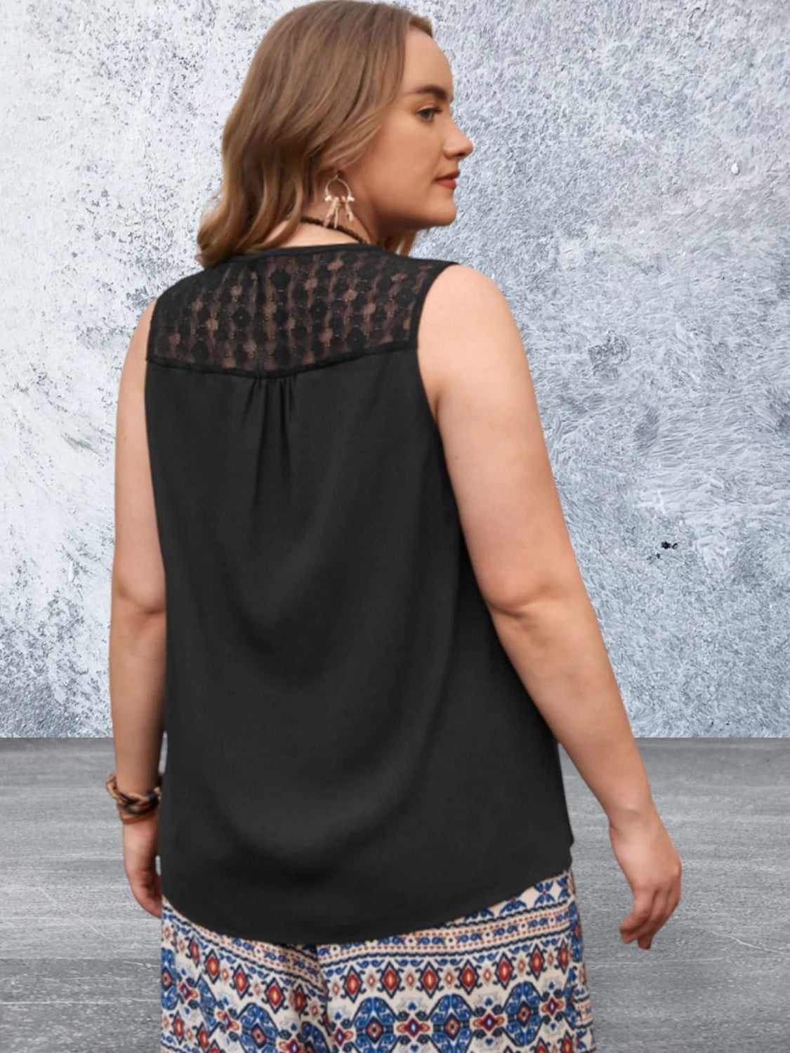 Plus Size Sleeveless V-Neck Top