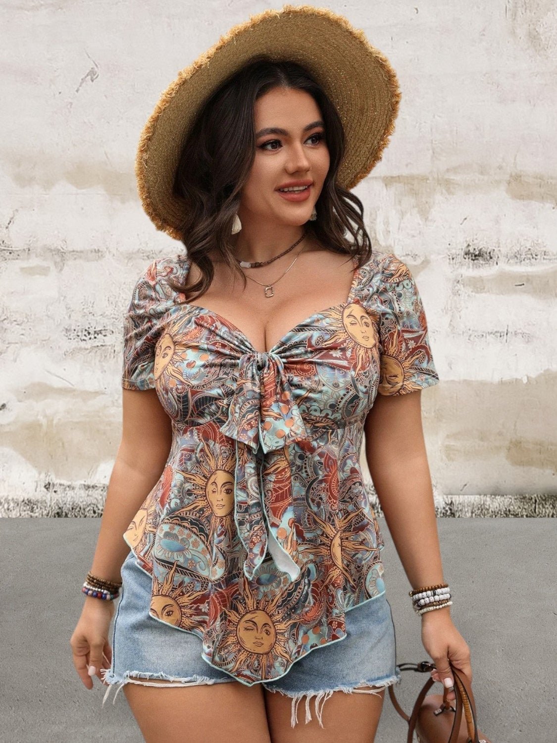 Plus Size Short Sleeve Printed Sweetheart Neck Top