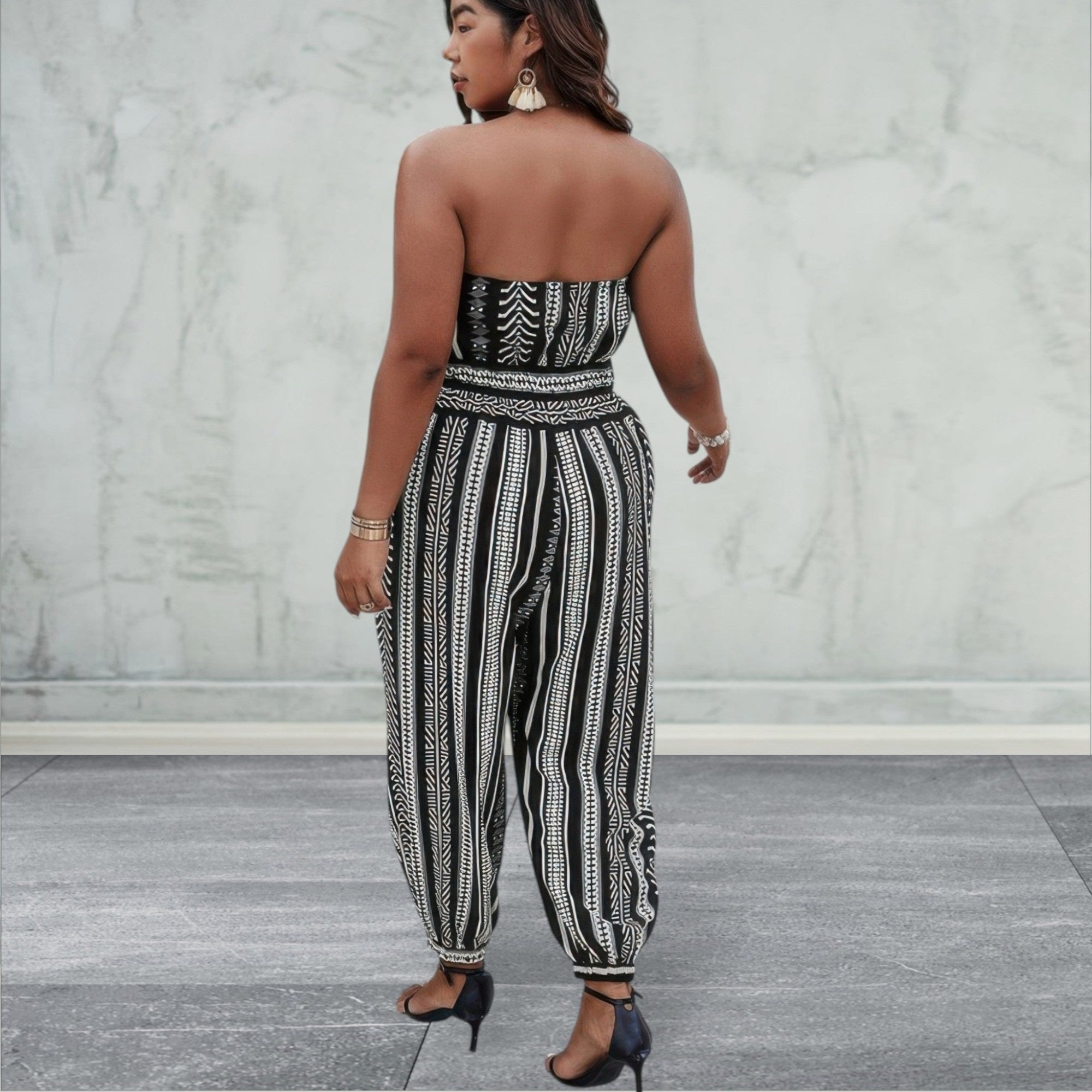 Plus Size Print Sleeveless Jumpsuit
