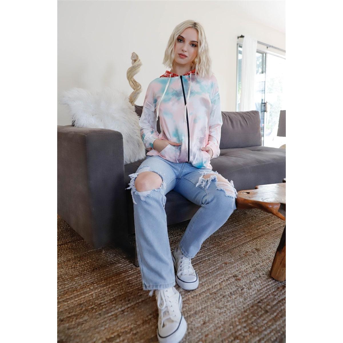 Tie-dye print contrast adjustable drawstrings hood sweater