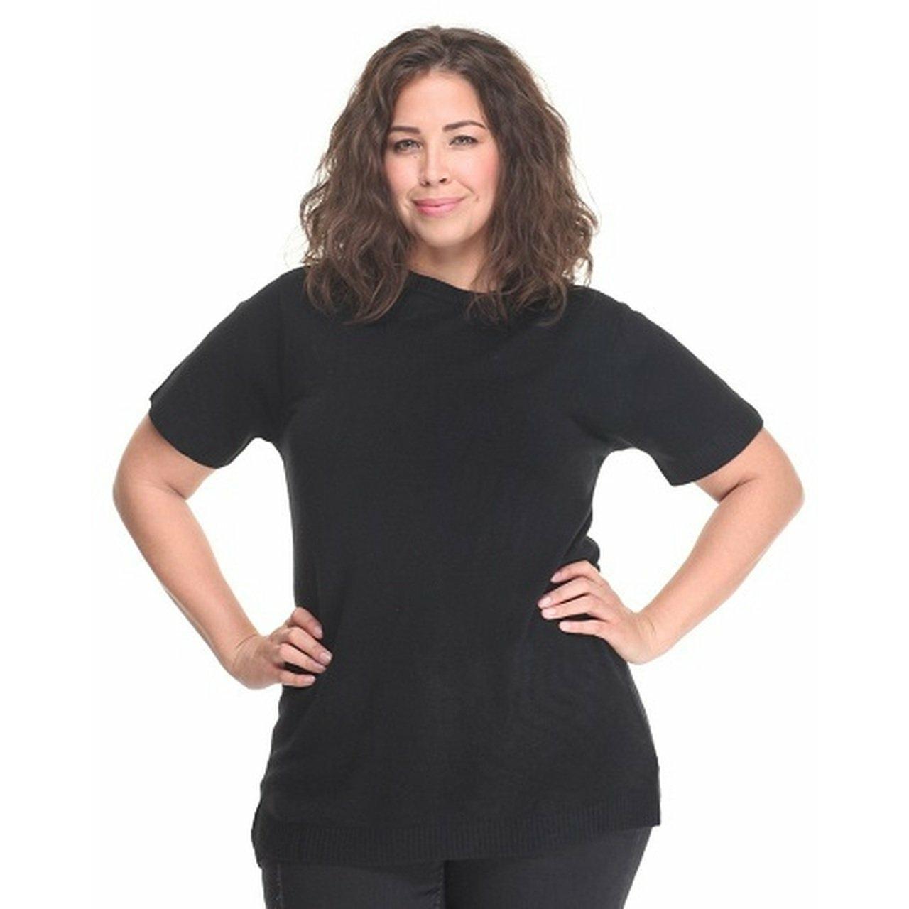  Lightweight short sleeve blue sweater